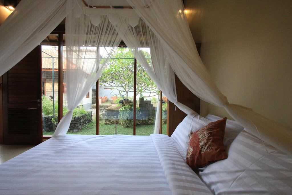 Tanggal Merah Guest House Ubud  Luaran gambar