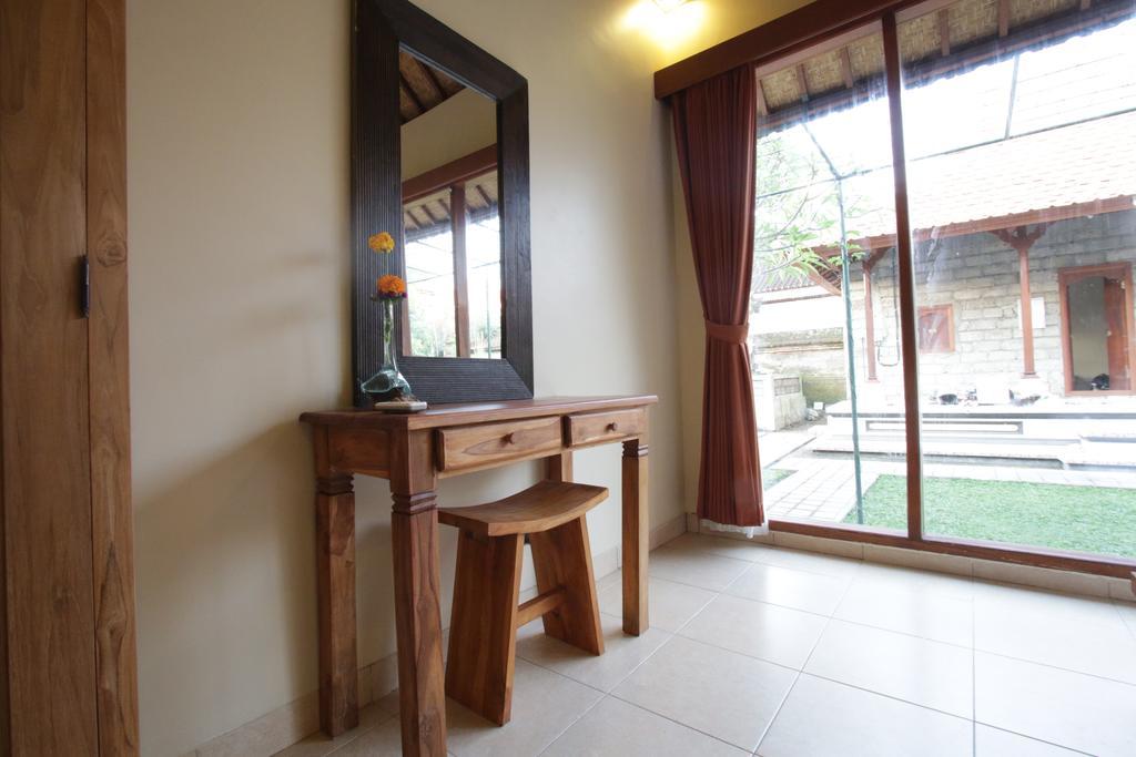 Tanggal Merah Guest House Ubud  Luaran gambar