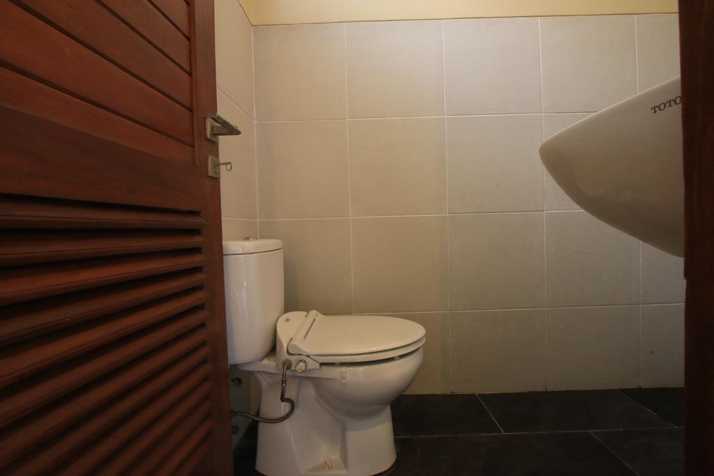 Tanggal Merah Guest House Ubud  Luaran gambar