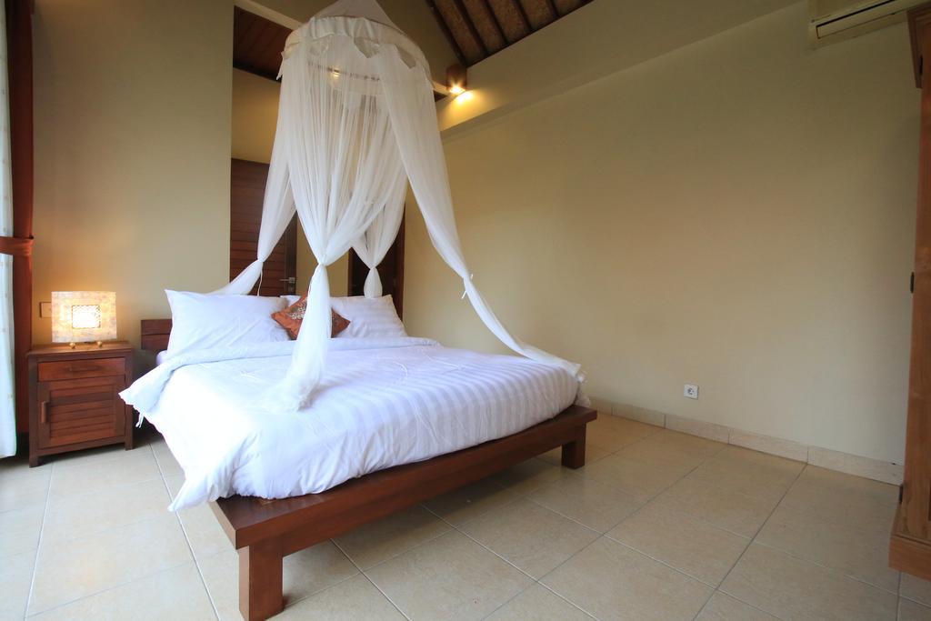 Tanggal Merah Guest House Ubud  Luaran gambar